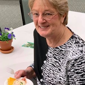 Meet your Posher, Cathy